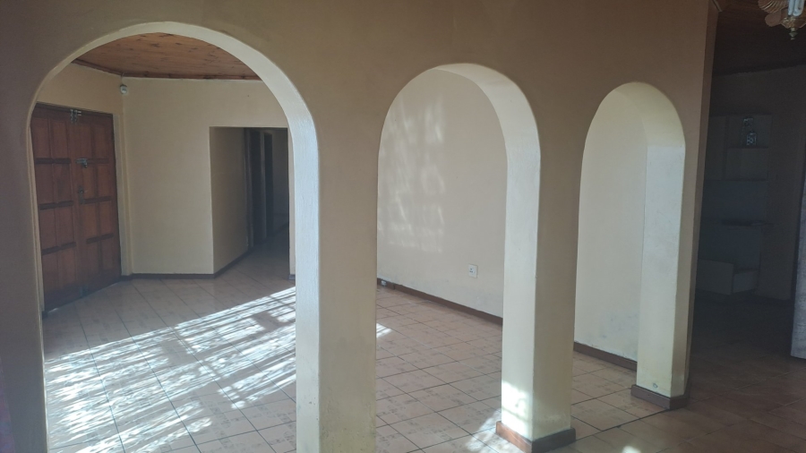 4 Bedroom Property for Sale in Mdantsane Nu 17 Eastern Cape